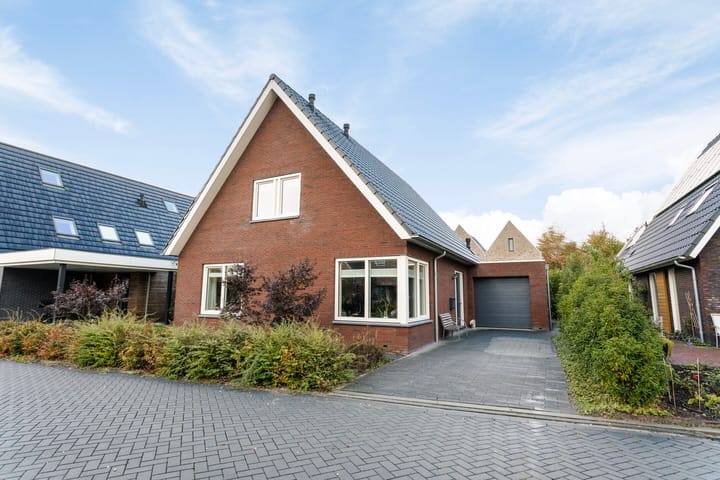 Alexialaan 6 in Heerenveen