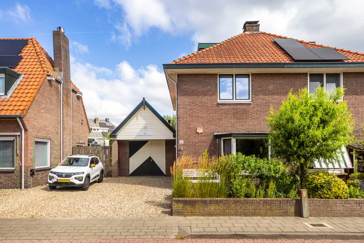 Photo of property Algemeer 25, Bennekom