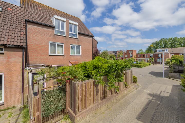 Alholm 39 in Hoofddorp