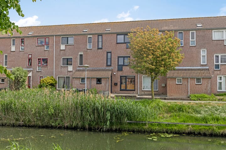 Photo of property Alkmaargracht 103, Almere