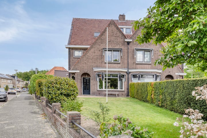 Photo of property Alleeweg 2, Oldenzaal