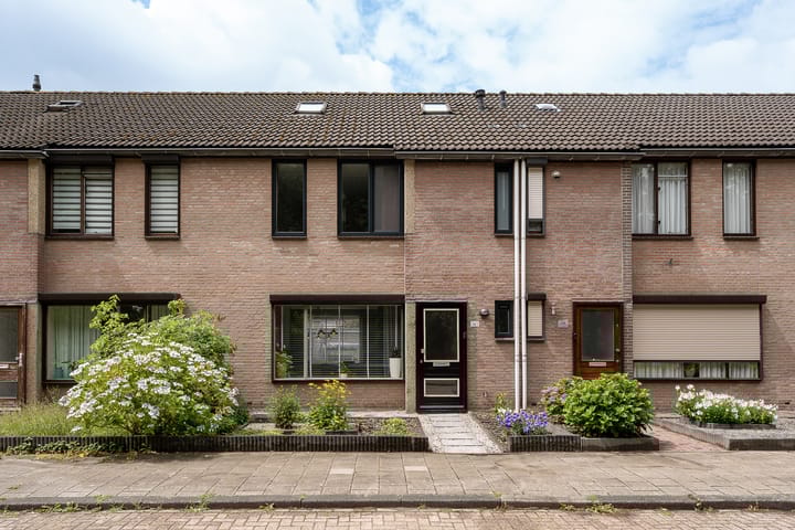 Photo of property Alpenlaan 161, Tilburg