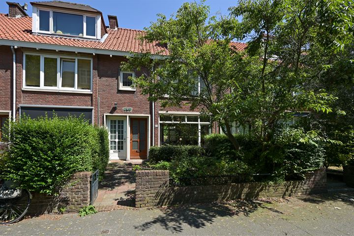 Amalia van Solmsstraat 146 in 's-Gravenhage