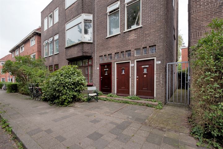 Amalia van Solmsstraat 15 in Groningen