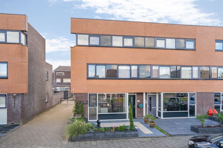 Photo of property Amazonelaan 53, Purmerend