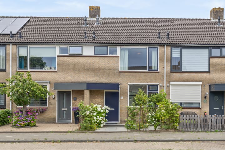 Ambachtenlaan 51 in Breda