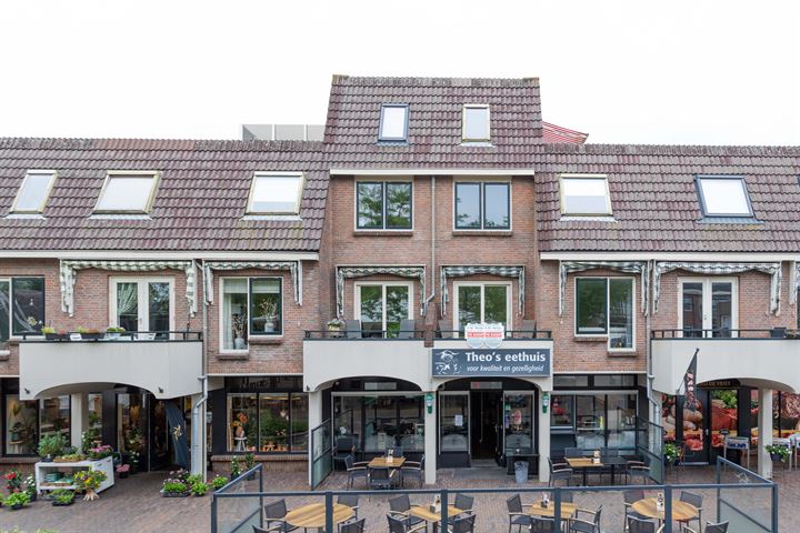 Ambachtsplein 19 in Hazerswoude-Dorp