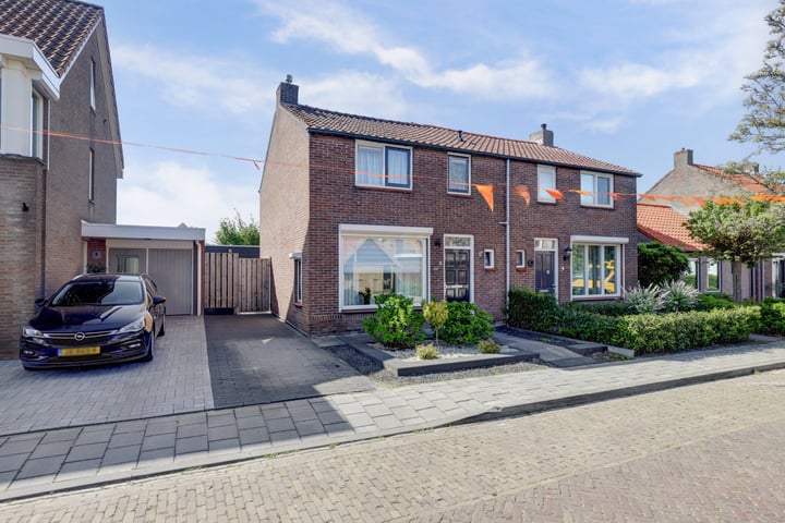 Ambachtsstraat 6 in 's-Gravenpolder