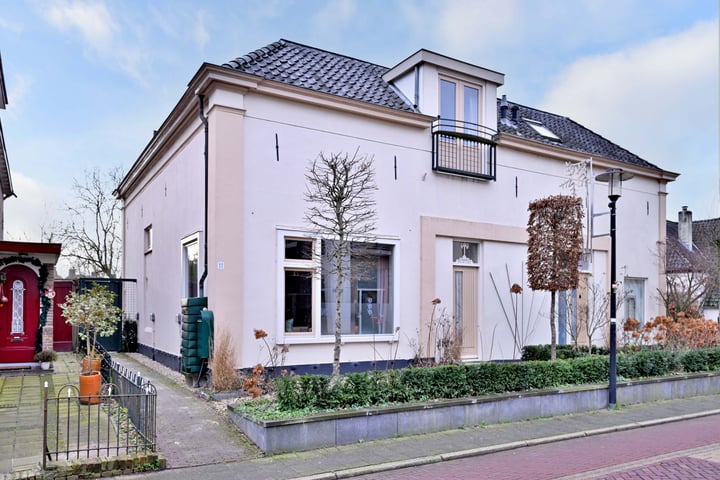 Ambachtstraat 11 in Brummen