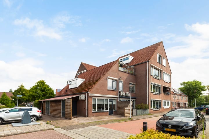 Ambachtsweer 1 in Sliedrecht