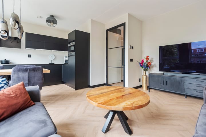 Photo of property Ambachtsweg 30, Velserbroek