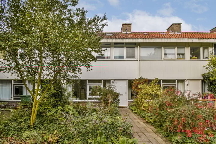 Amberlaan 11 in Amstelveen photo