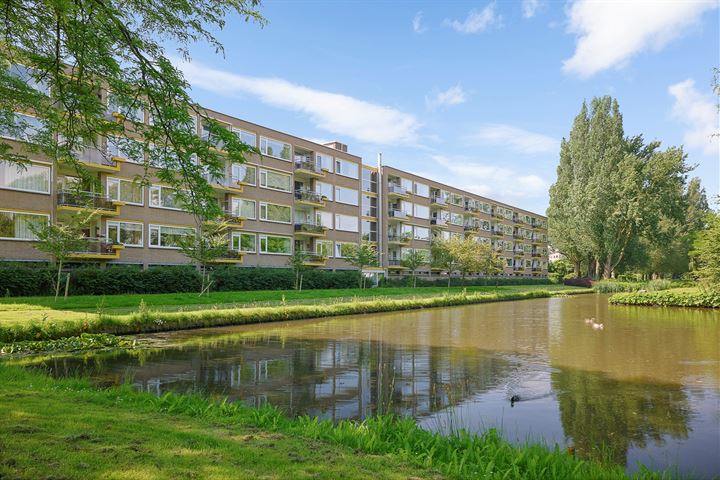 Amberlaan 14 in Amstelveen