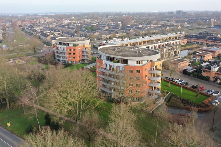 Ambonlaan 76 in Huizen