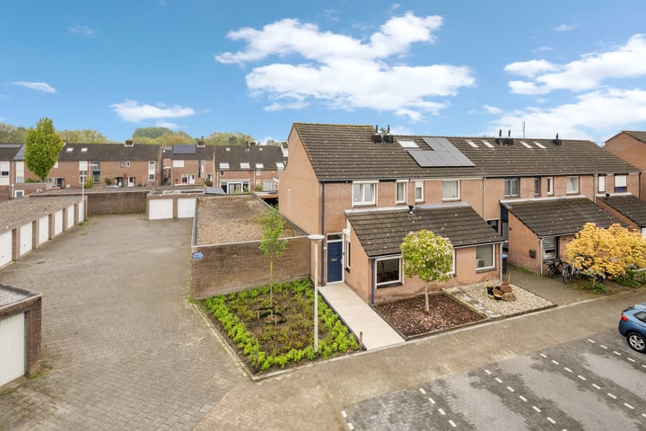 Ambrozijnberg 109 in Roosendaal Foto
