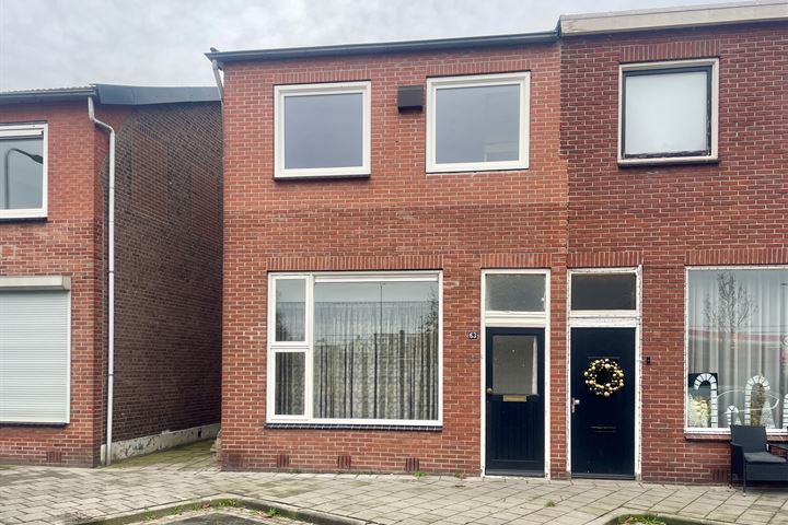 Ambtstraat 63 in Almelo