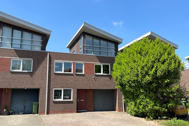 Ambyerstraat Zuid 143 in Maastricht