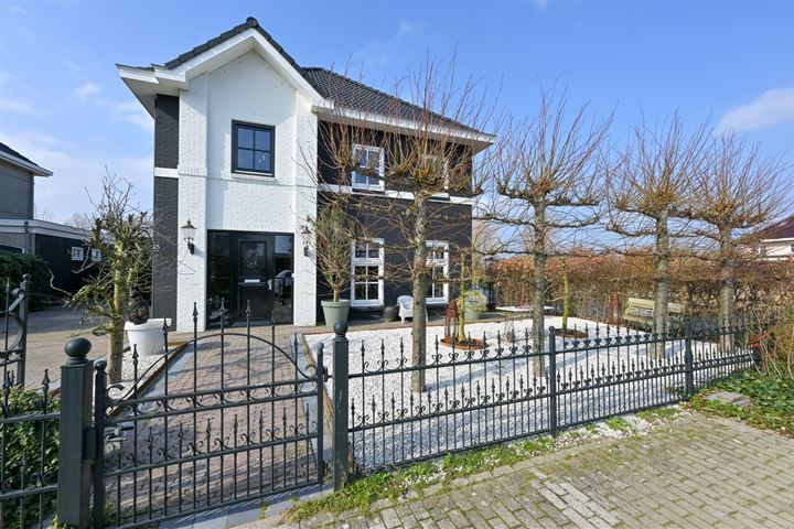 Photo of property Ameland 25, Heemskerk