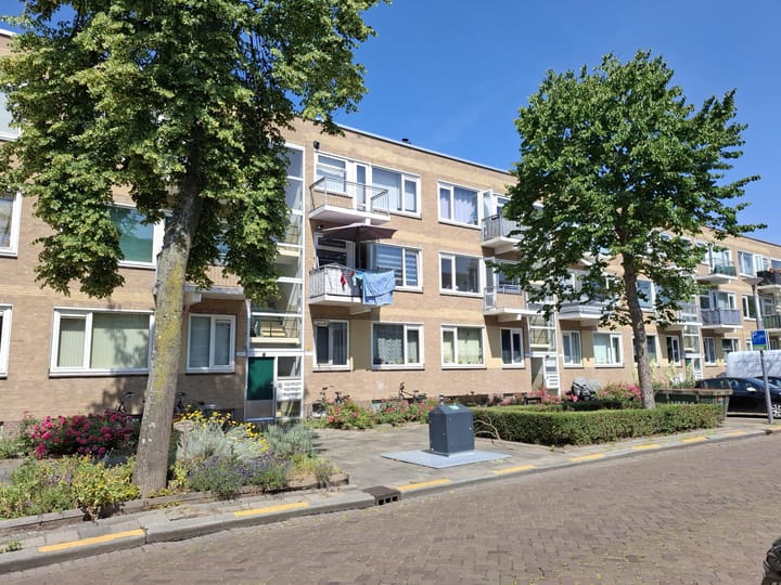 Amelandsestraat 27B in Rotterdam foto