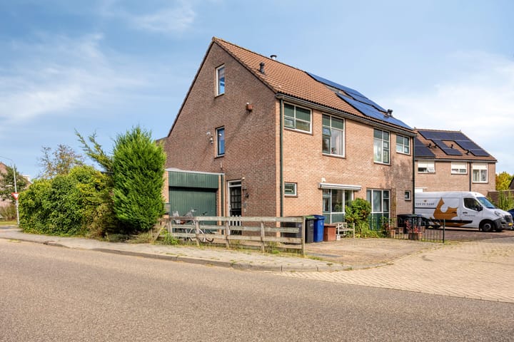 Amersfoortweg 3 in Almere foto
