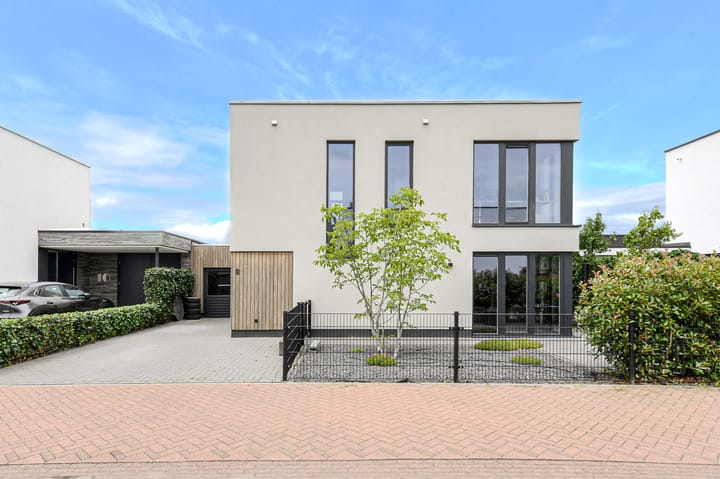 Amfora 8 in Oosterhout