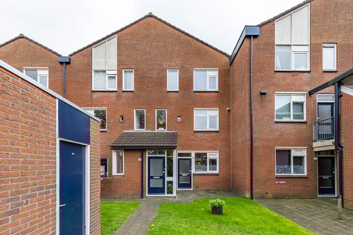 Amkemaheerd 276 in Groningen