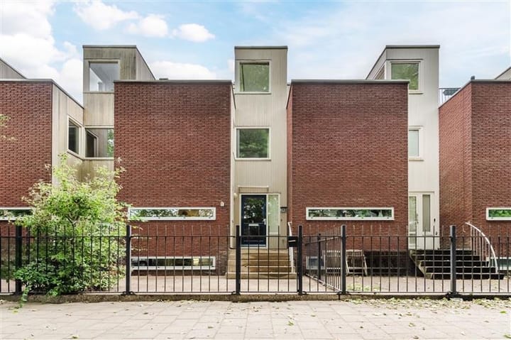 Amstelveenseweg 743 in Amsterdam