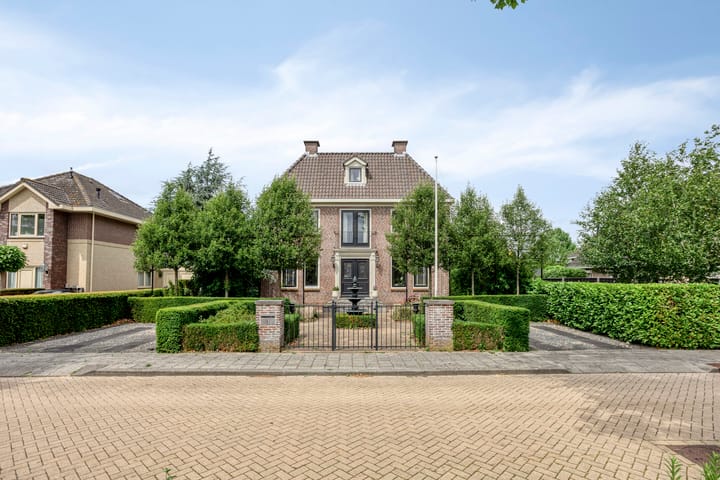 Photo of property Amstenrade 41, Lelystad