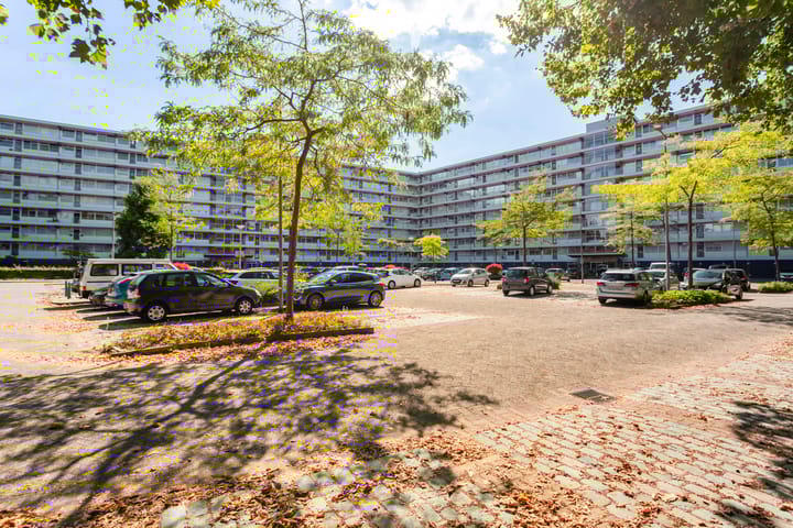 Photo of property Anatole Franceplaats 448, Rotterdam