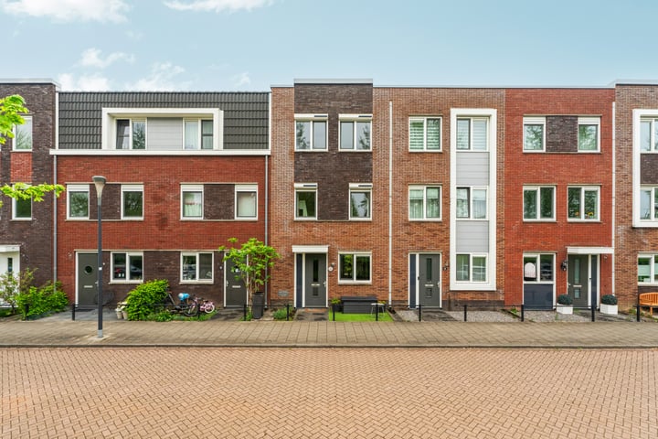 Andalusiëstraat 10 in Lent