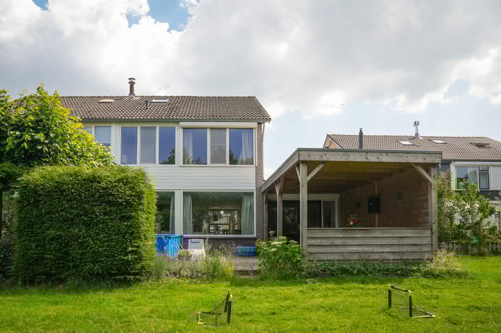 Photo of property Andriëtte Peereboom 15, Giessen