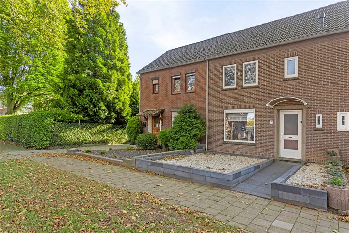 Anemonenstraat 24 in Geleen