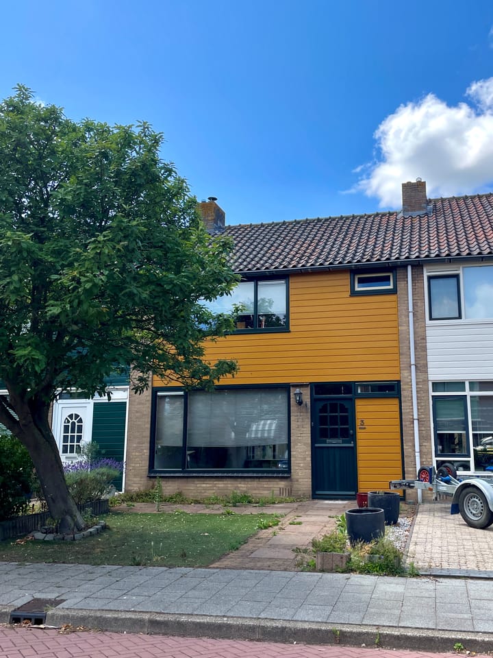 Anemonenstraat 3 in Roelofarendsveen