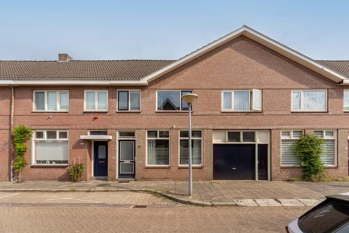 Anemonestraat 12 in Eindhoven