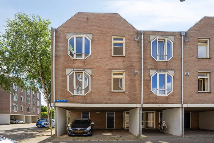 Angoulèmehof 22 in Eindhoven