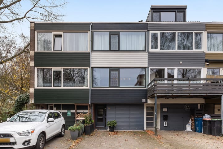 Photo of property Anijsstraat 18, Apeldoorn
