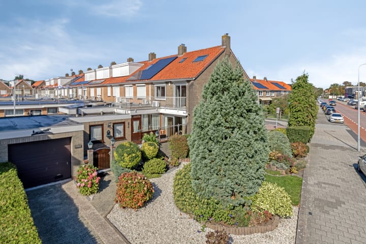 Anjelierenstraat 1 in Volendam