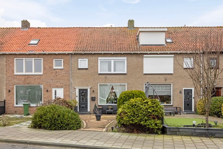 Anjelierenstraat 31 in Volendam