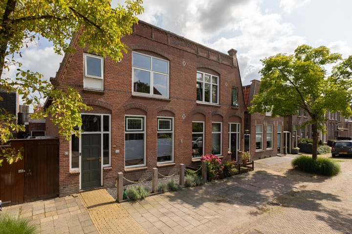 Anjelierstraat 12 in Sneek