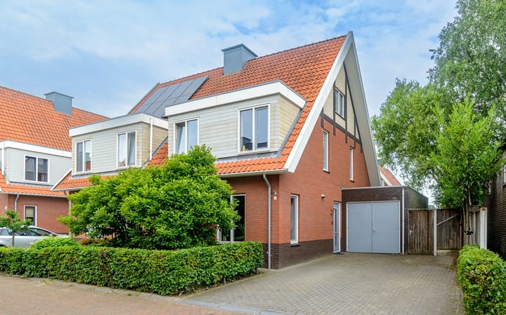 Anjelierstraat 13 in Enschede