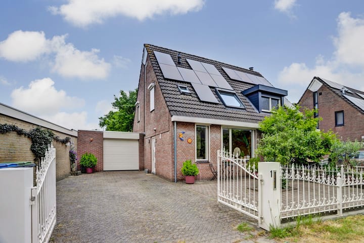 Anjerstraat 1 in Putte foto