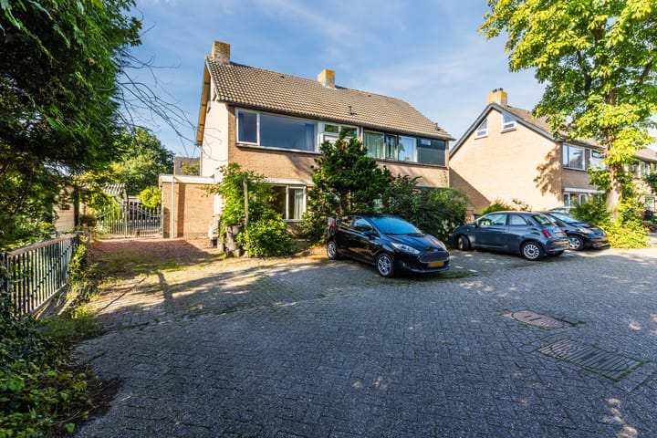 Anjerstraat 12 in Waarland