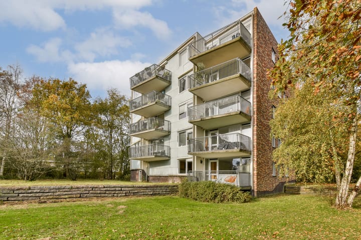 Anna Blamanlaan 19 in Amstelveen