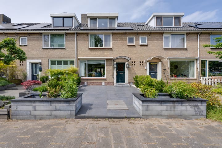 Photo of property Anna Blamanlaan 20, Uithoorn