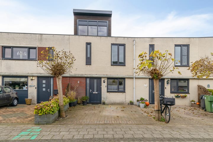 Photo of property Anna Clasina op 't Landtplantsoen 12, Heerhugowaard