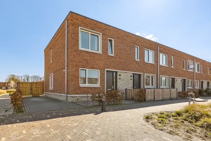 Anna Maria van Schurmanlaan 20 in Almere Foto