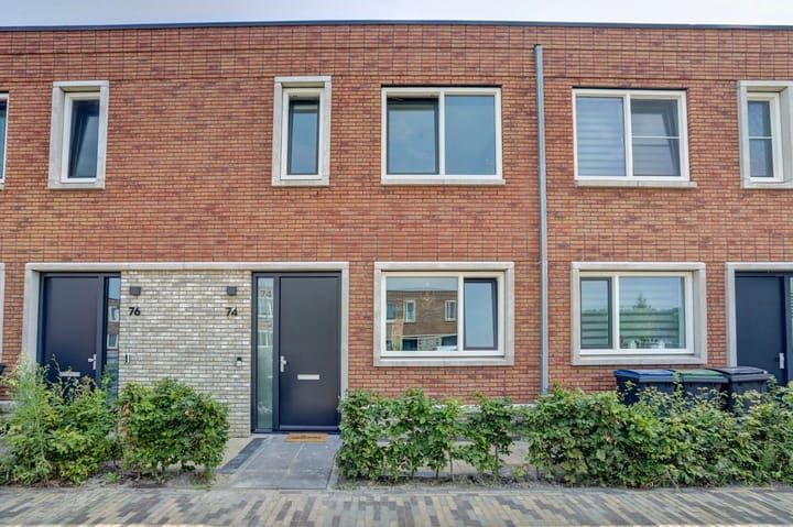 Anna Maria van Schurmanlaan 74 in Almere foto