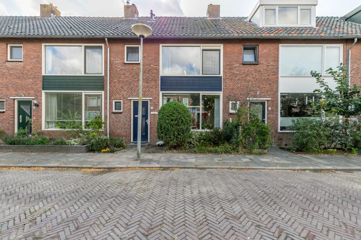 Anna van Saksenstraat 16 in Leiderdorp