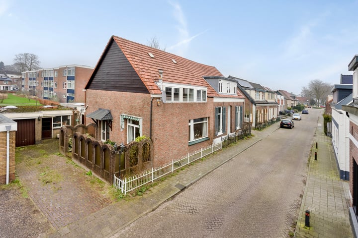 Photo of property Annastraat 16, Velp