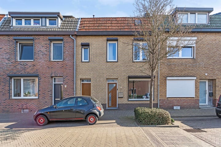 Photo of property Annastraat 34, Kerkrade